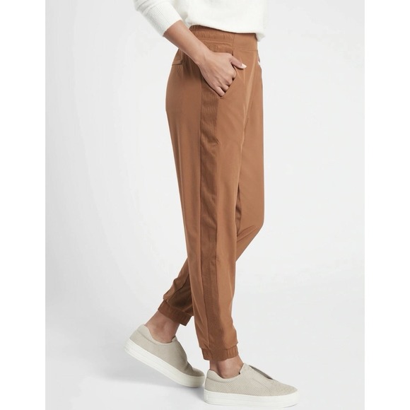 Athleta Brooklyn Lined Jogger Hazelnut Brown SIZE 14 - Picture 2 of 9